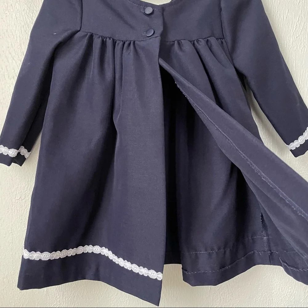 Vintage Rare Editions Girls White/Navy Blue Long Sleeve Apron Bib Dress Sz 3T